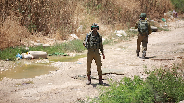 İşgalci İsrail güçleri Batı Şeria ve Doğu Kudüs'te 23 Filistinliyi gözaltına aldı